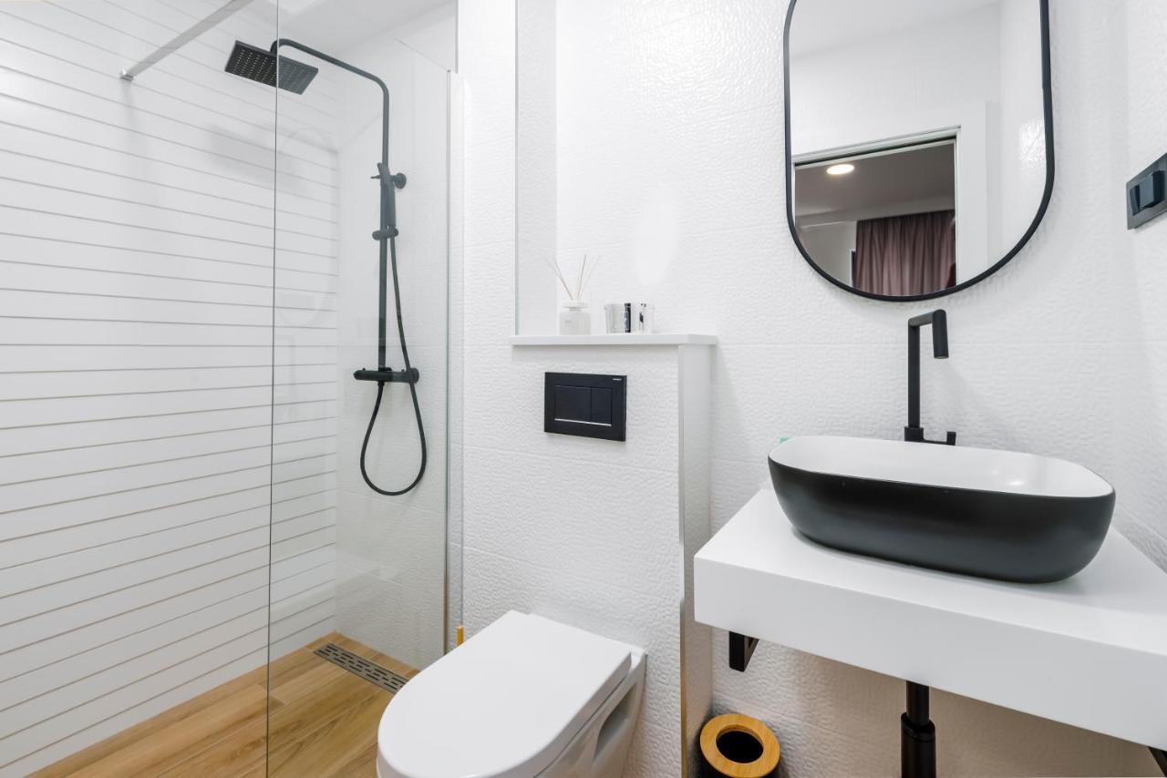 Villa Invigo - Brand New Private Pool Villa ムリニ エクステリア 写真