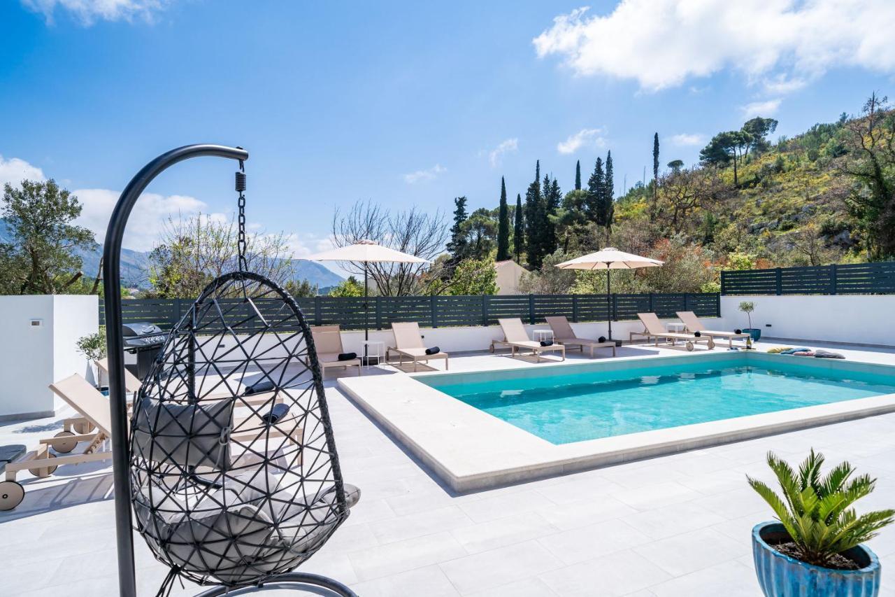 Villa Invigo - Brand New Private Pool Villa ムリニ エクステリア 写真