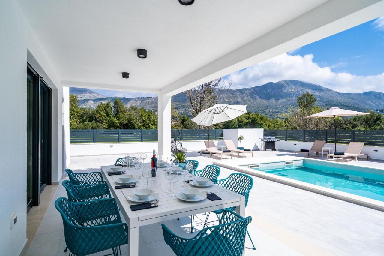 Villa Invigo - Brand New Private Pool Villa ムリニ エクステリア 写真